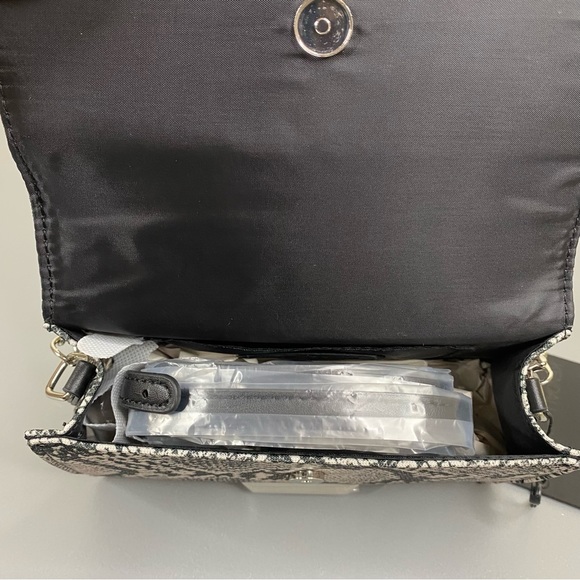 NWT Kendall + Kylie Snake Skin Print Grey Cross Body Purse - Picture 8 of 16